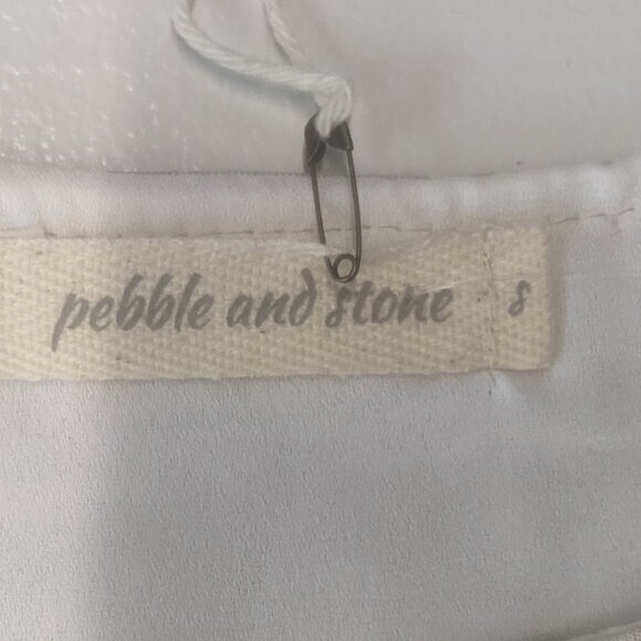 NWT Anthropologie's Pebble and Stone Size Small Tan and White Top - Picture 6 of 11